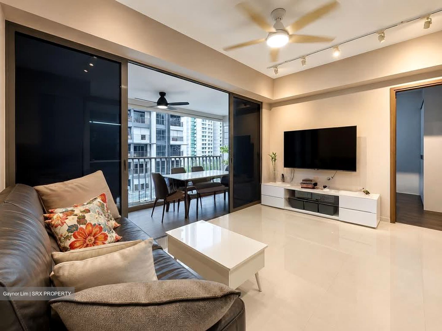 Riverbank @ Fernvale (D28), Condominium #569759161